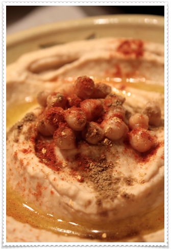 Préparez un Houmous Éblouissant pour Vos Fêtes